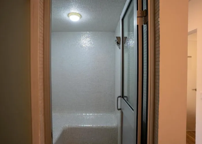 3br Luxury W/ Private Rooftop Pool & Gym Appartement *