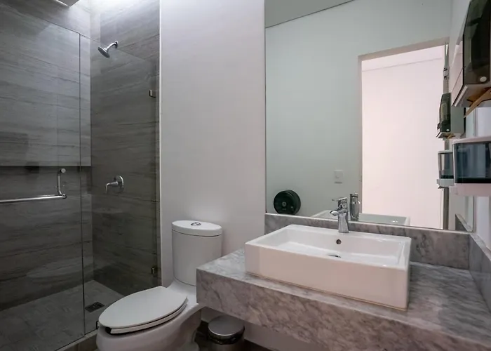 Appartement 3br Luxury W/ Private Rooftop Pool & Gym *