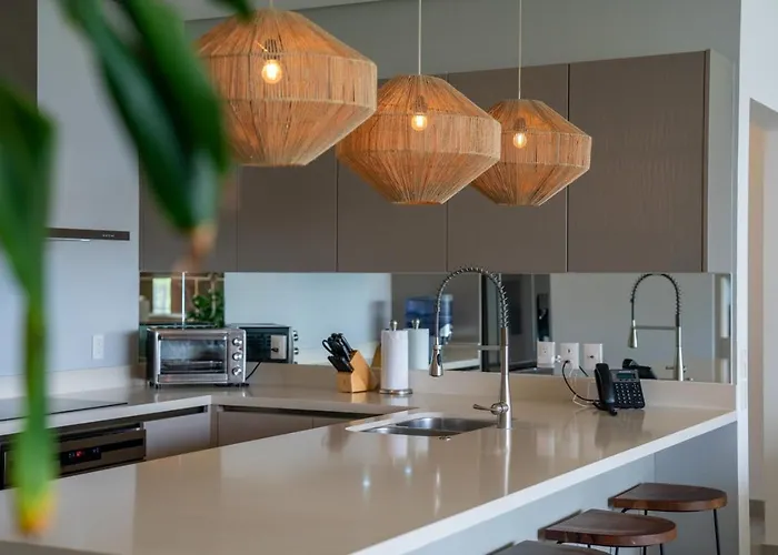 3br Luxury W/ Private Rooftop Pool & Gym Appartement
