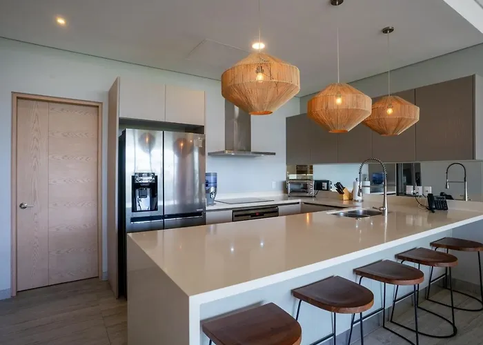 Appartement 3br Luxury W/ Private Rooftop Pool & Gym *